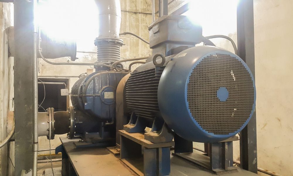 Pressure vs. Vacuum Blower Packages: What’s the Difference